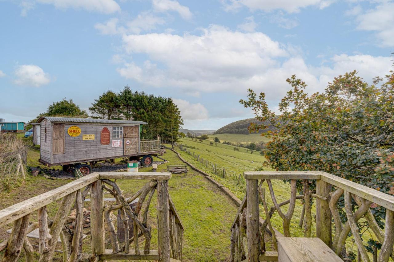 2X Double Bed - Glamping Wagon Dalby Forest Scarborough Exteriör bild